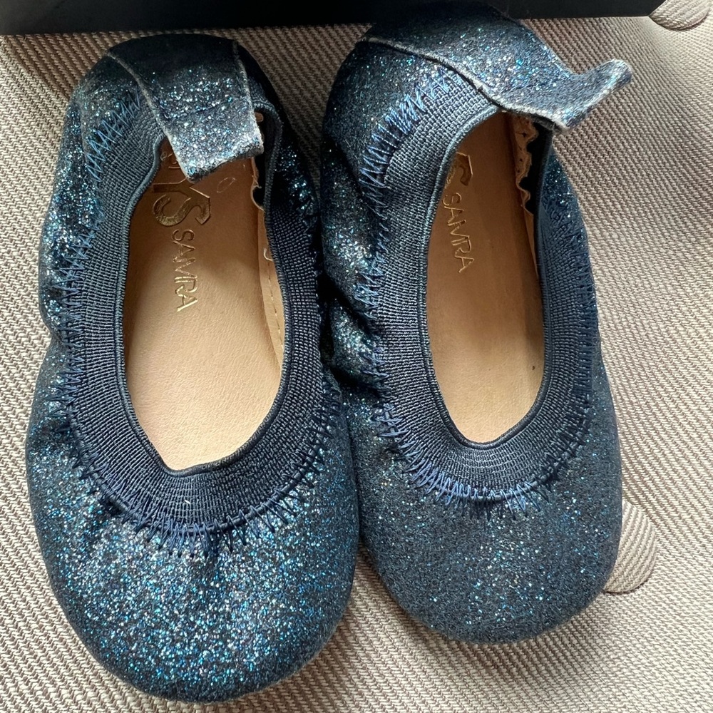 Yosi Samra Baby Girl Flats/Walkers size 5c in sapphire blue